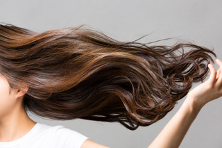 How Heat and Humidity Ruin Your Hair Color and How to Protect It